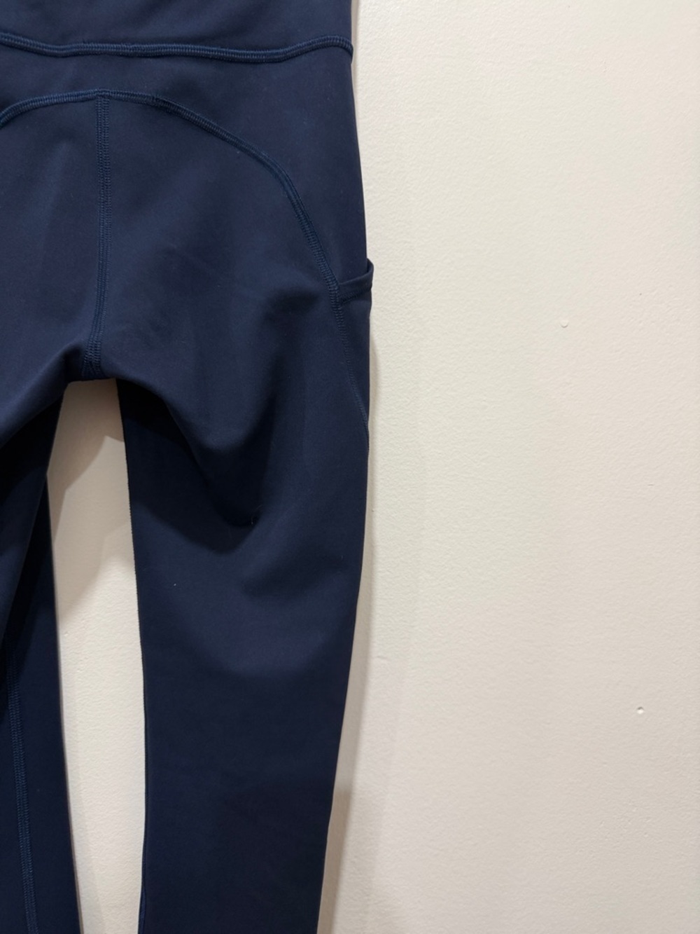 NWOT Lululemon Invigorate High-Rise Tight 25" in True Navy - Picture 9 of 10